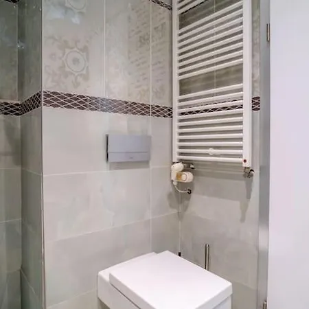 Appartement Cozy 2-bedroom Bratislava