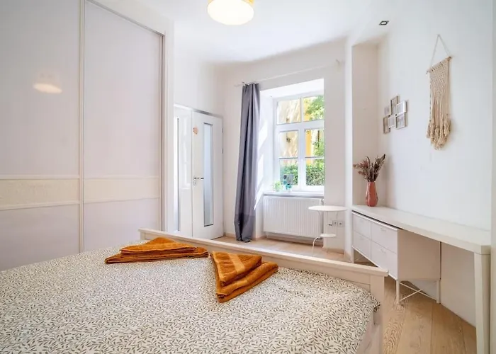 Apartmán Cozy 2-bedroom *