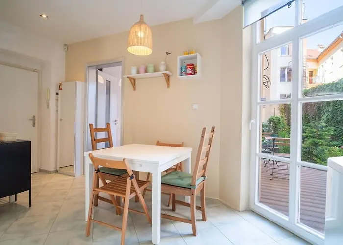 아파트 Cozy 2-bedroom